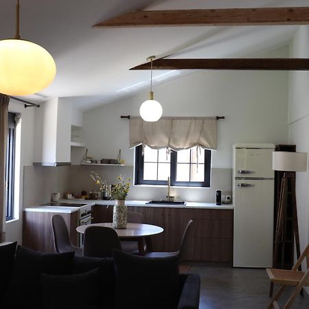 Alfiea Home 65M2 & Alfiea Studio 35M2 Artemida  Dış mekan fotoğraf