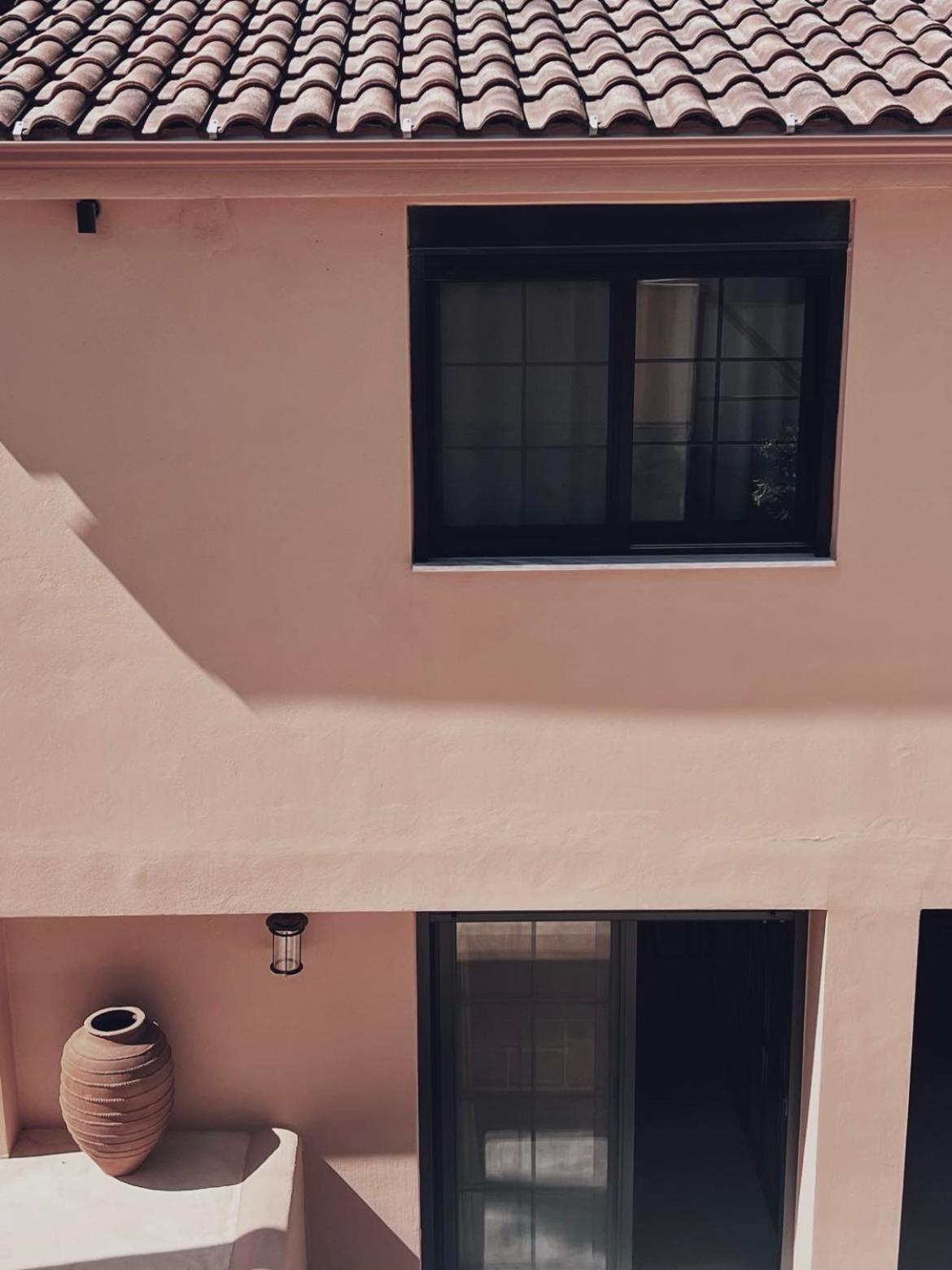 Alfiea Home 65M2 & Alfiea Studio 35M2 Artemida  Dış mekan fotoğraf