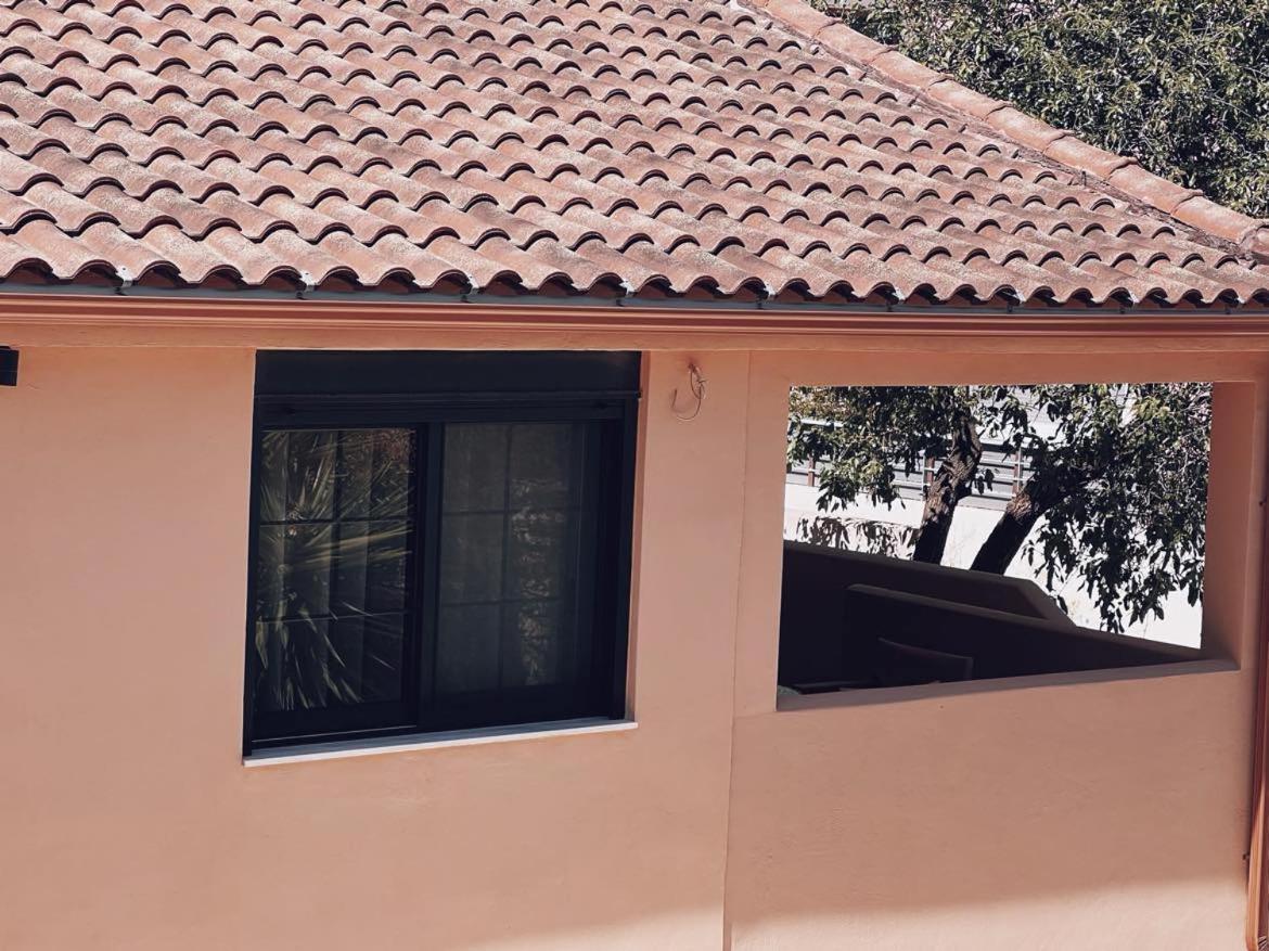 Alfiea Home 65M2 & Alfiea Studio 35M2 Artemida  Dış mekan fotoğraf